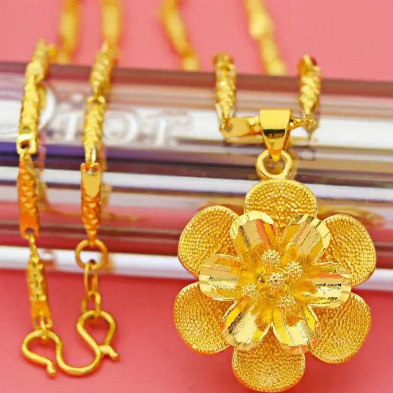 Colar de Ouro 18K com Flor